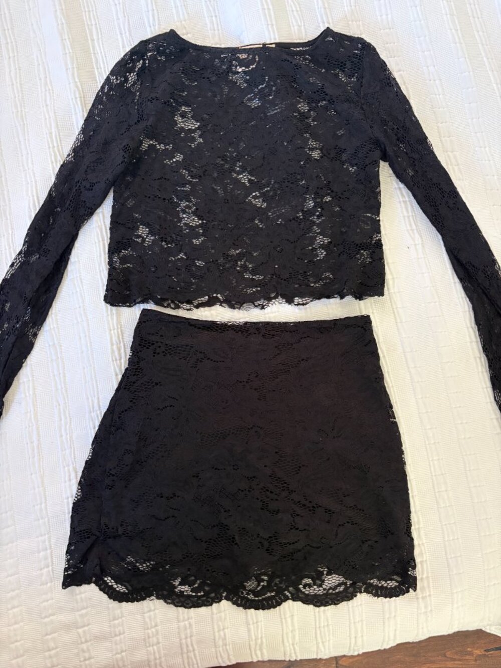 GLG Good Luck Gem Black Lace Long Sleeve Crop Top & Mini Skirt Set S